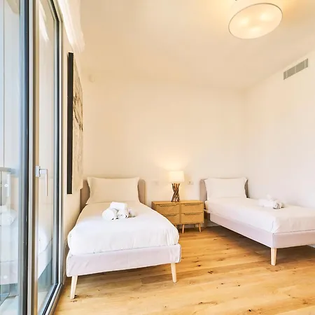 Daire Spazioso Trilocale Porta Romana - Mirable Pm *